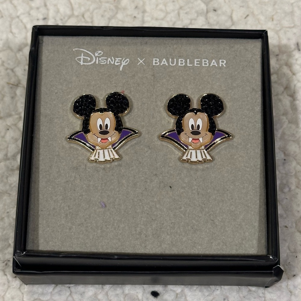 NWT disney baublebar mickey mouse vampire halloween earrings